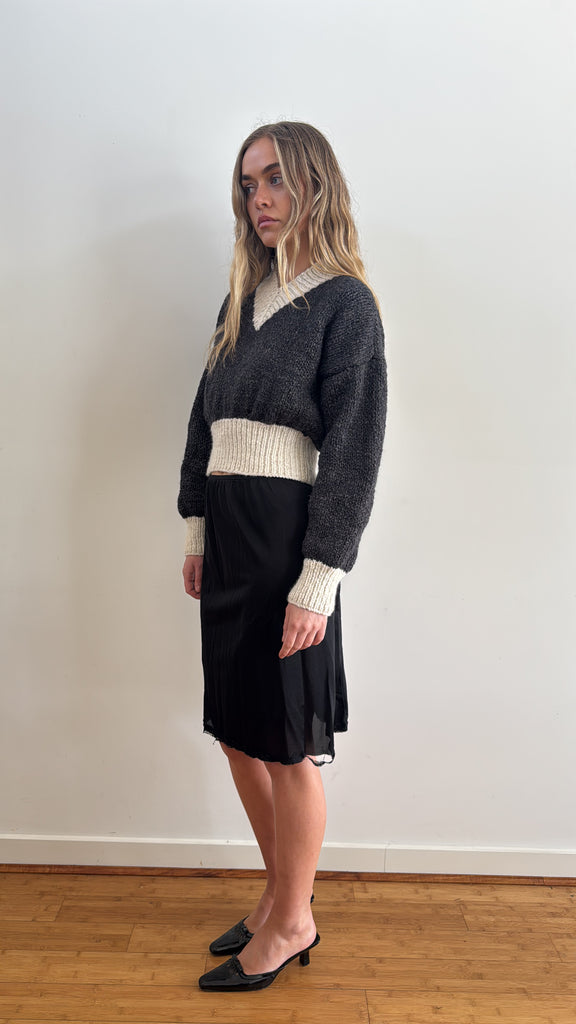 DAPHNE SWEATER CHARCOAL & CREAM XS