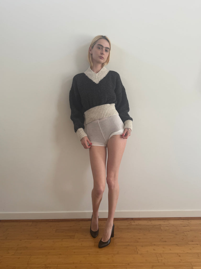 DAPHNE SWEATER CHARCOAL & CREAM