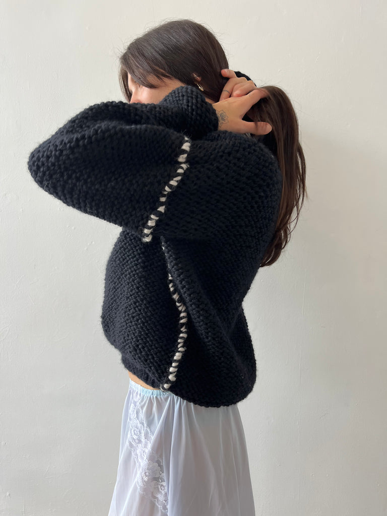 DECONSTRUCTED SWEATER BLACK